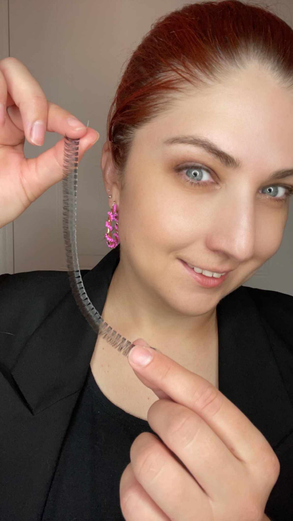 MILLY - D2R LASHES UK ~ iLASHGLAM COLLECTION SINGLE CUSTOM LENGTH LASH RIBBON